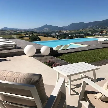 Serre Alte Landscape Luxury Matelica