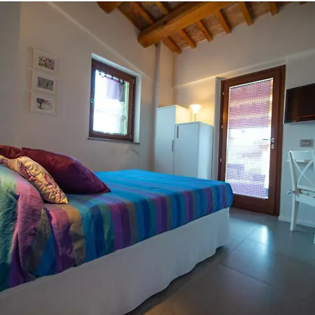 Serre Alte Landscape Luxury Bed & Breakfast Matelica